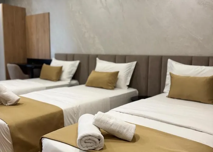 Alko Bushat Hotel 4*