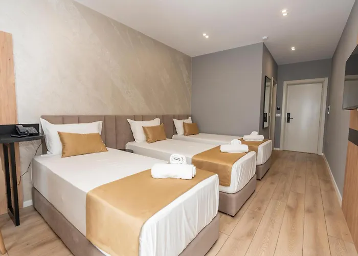 Alko Bushat 호텔 Shkodër